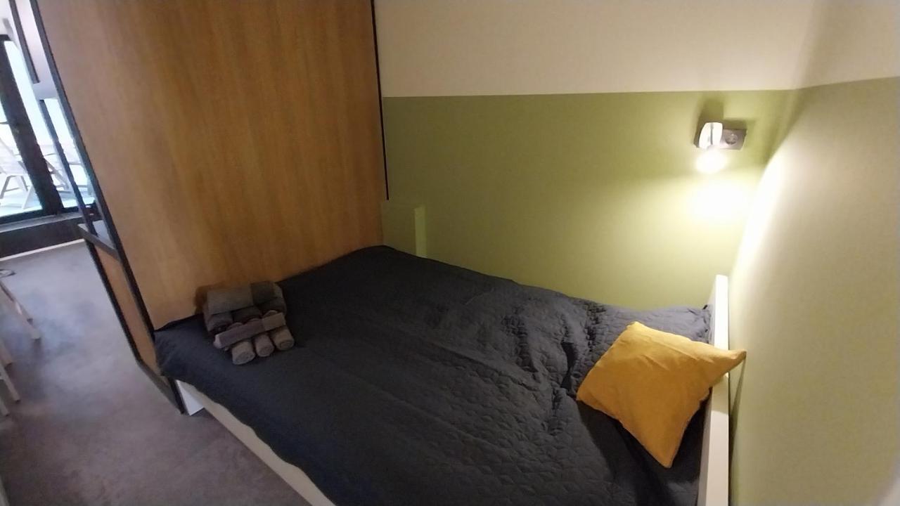 Peaceful Basement With Terrace & Free Gym Будапешт
